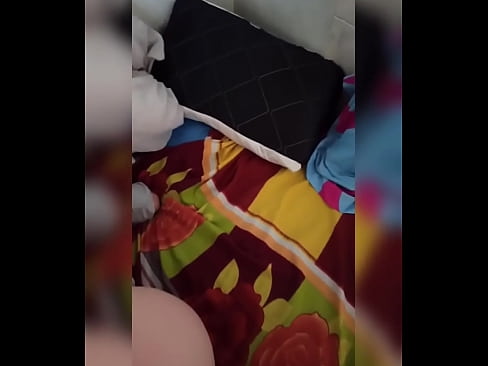 ❤️ Мојата цимерка останува сама дома затоа што маж и оди на одмор и ја користам приликата да ја ебам и да и го наполнам задникот со млеко ☑ Прекрасно порно кај нас ❌❤